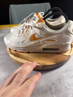Nike Air Max 90 SE Women's Shoes Size 10 Phantom Light Curry
